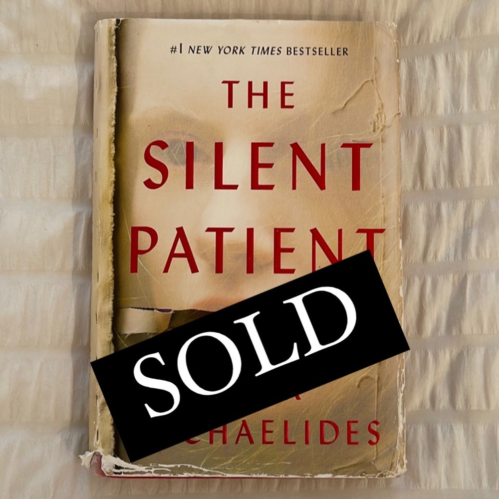 The Silent Patient by Alex Michaelides